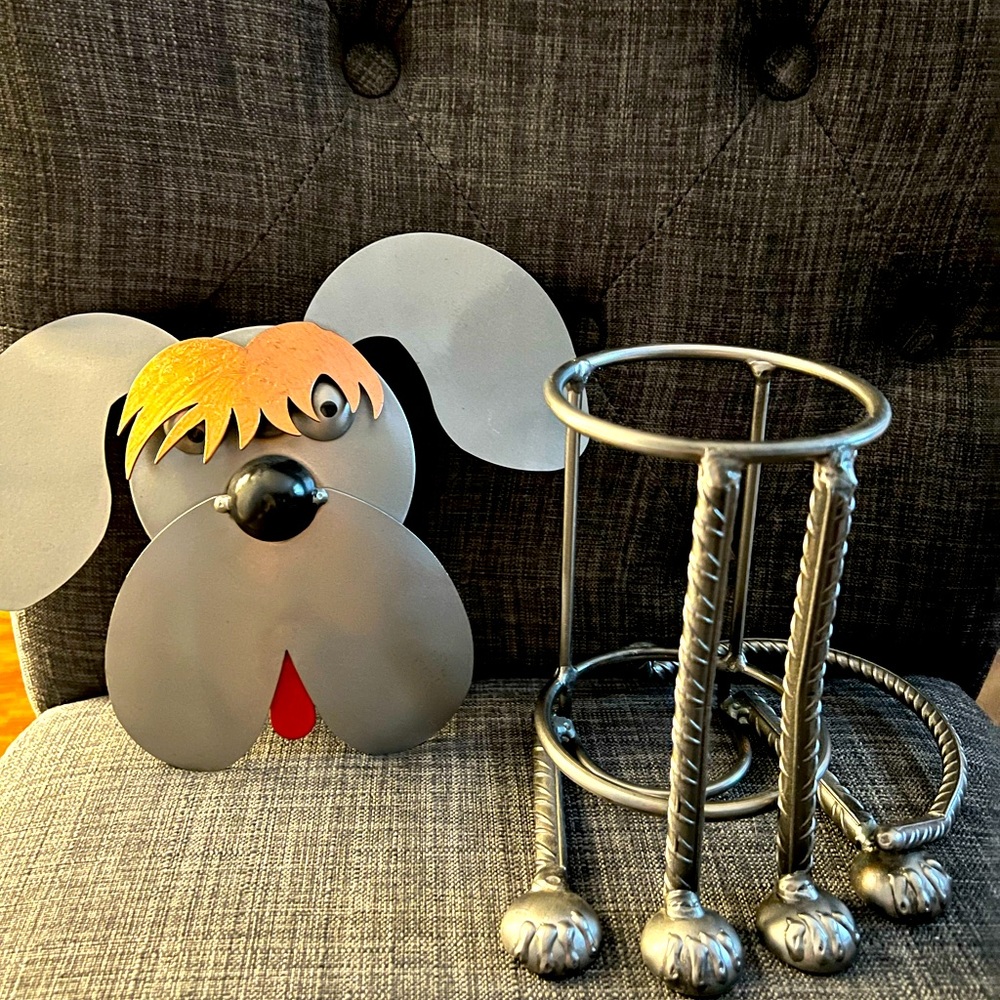 Decorative Wine Bottle Holder, Metal Dog